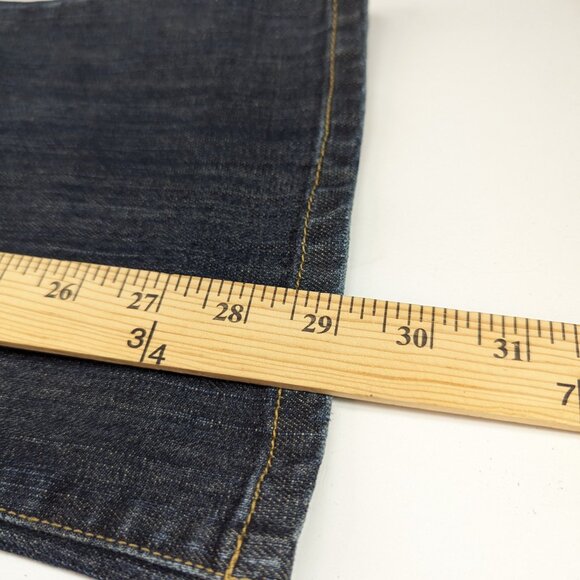 Maurice Taylor Boot Dark Wash Junior's Jeans Light Distress Size 1/2 Short - Picture 9 of 11